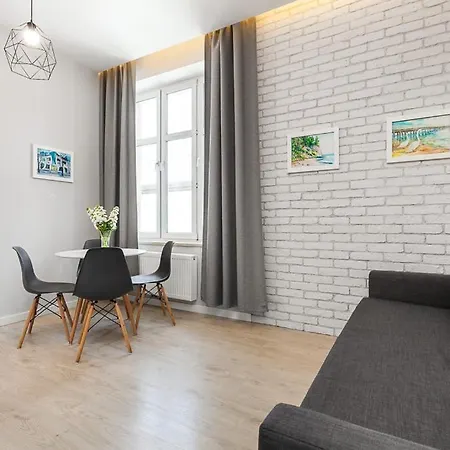 Przy Krzywym Domku Ltc -