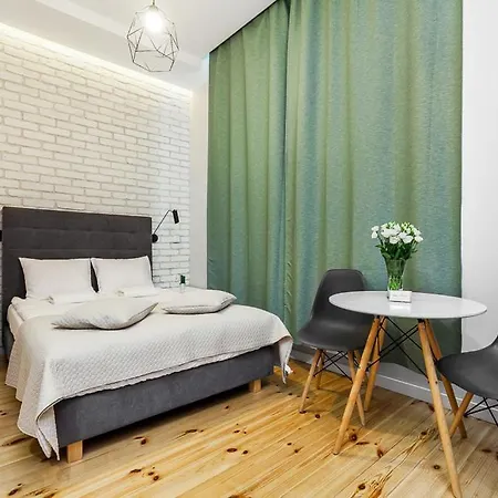 Apartment Przy Krzywym Domku Ltc - *