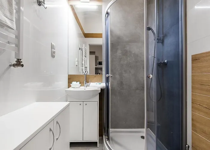 Przy Krzywym Domku Ltc -