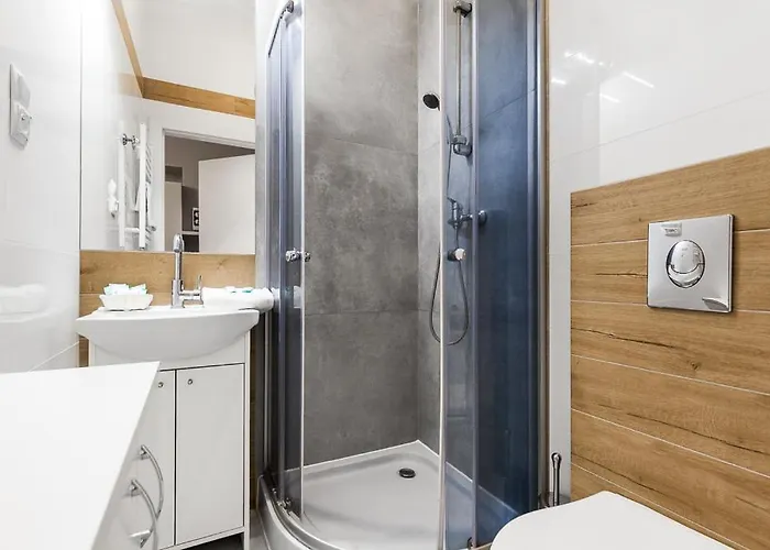 아파트 Przy Krzywym Domku Ltc -