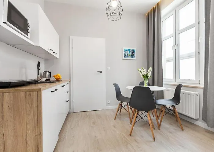 아파트 Przy Krzywym Domku Ltc - *