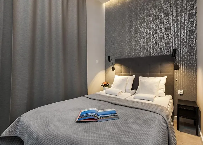 Przy Krzywym Domku Ltc - *